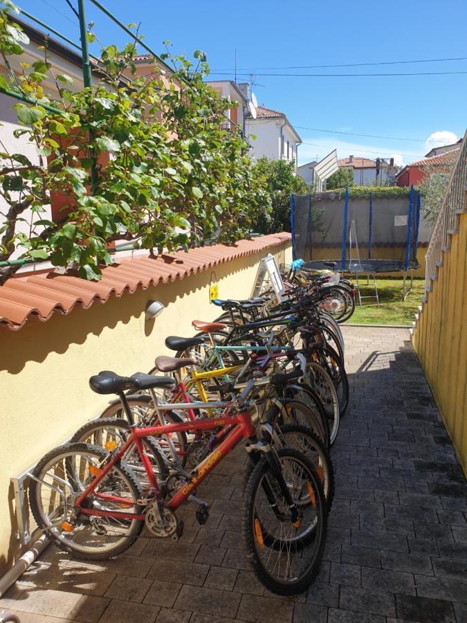 Villa Alpa Umag Exterior foto