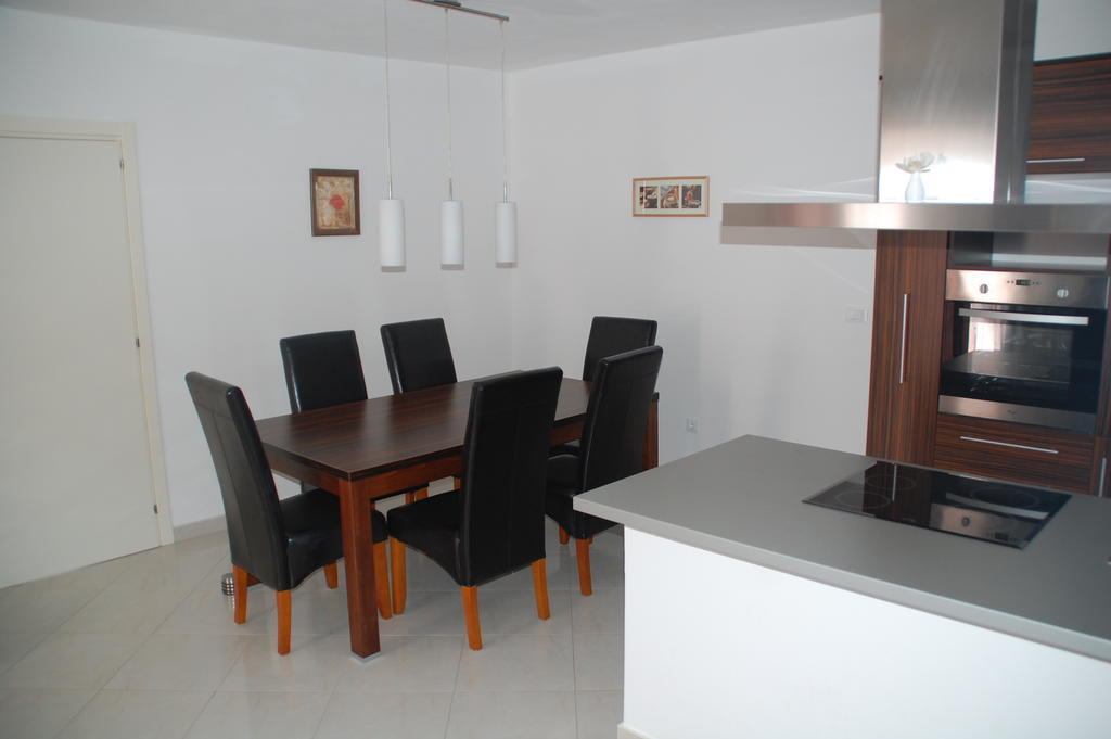 Villa Alpa Umag Exterior foto
