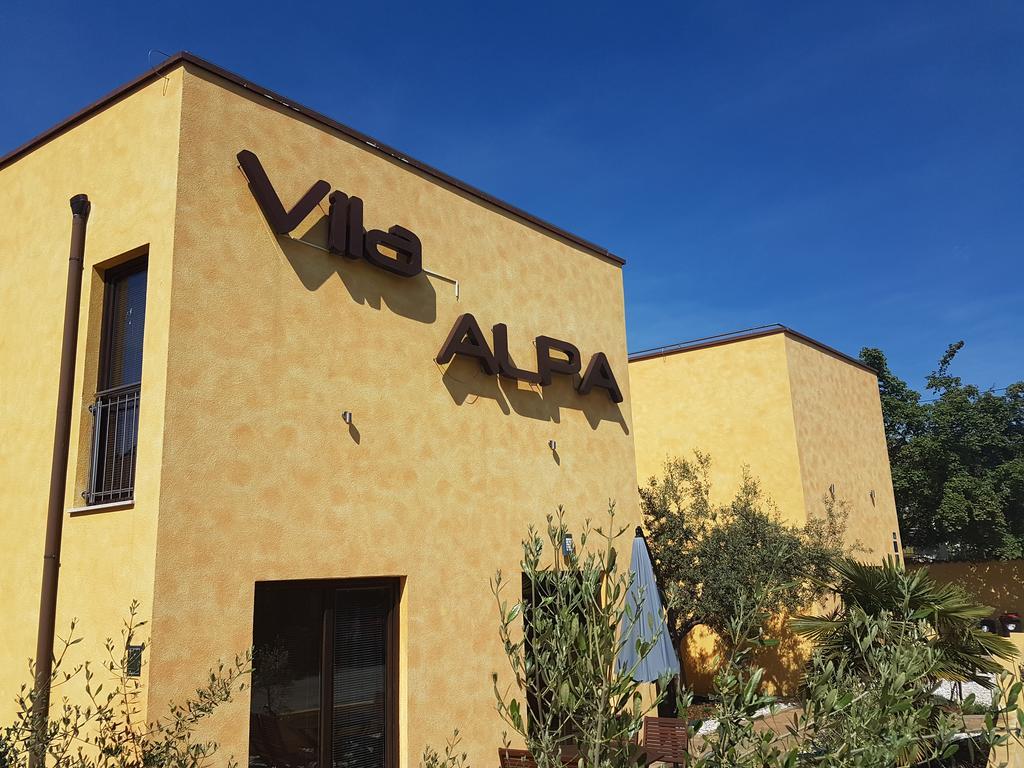 Villa Alpa Umag Exterior foto