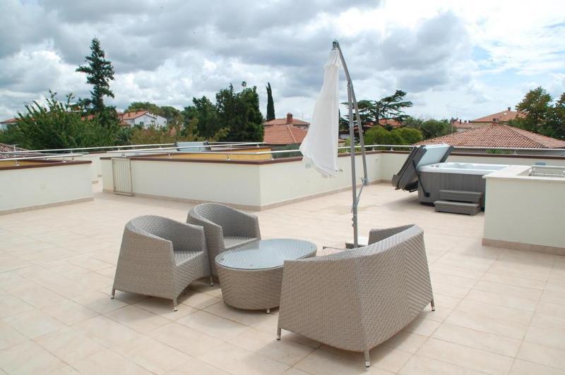 Villa Alpa Umag Exterior foto